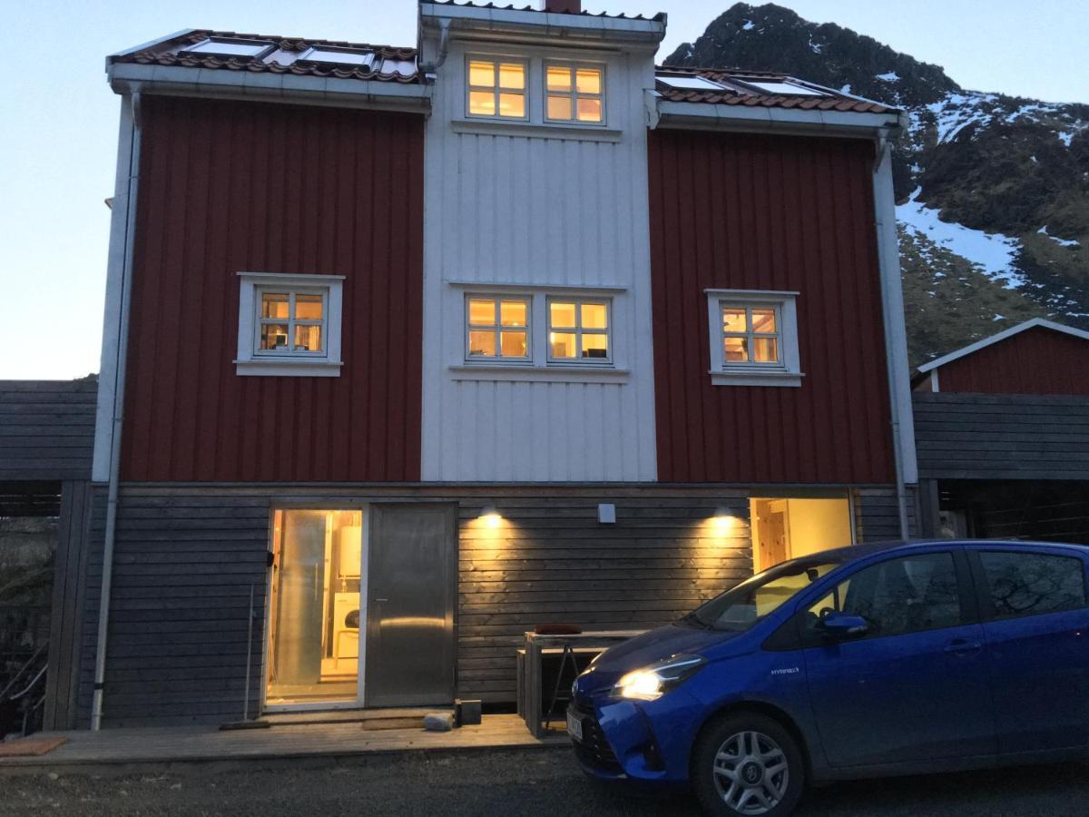Lofoten Fjord Lodge Saupstad  Exterior foto