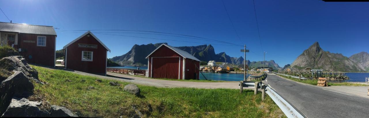 Lofoten Fjord Lodge Saupstad  Exterior foto