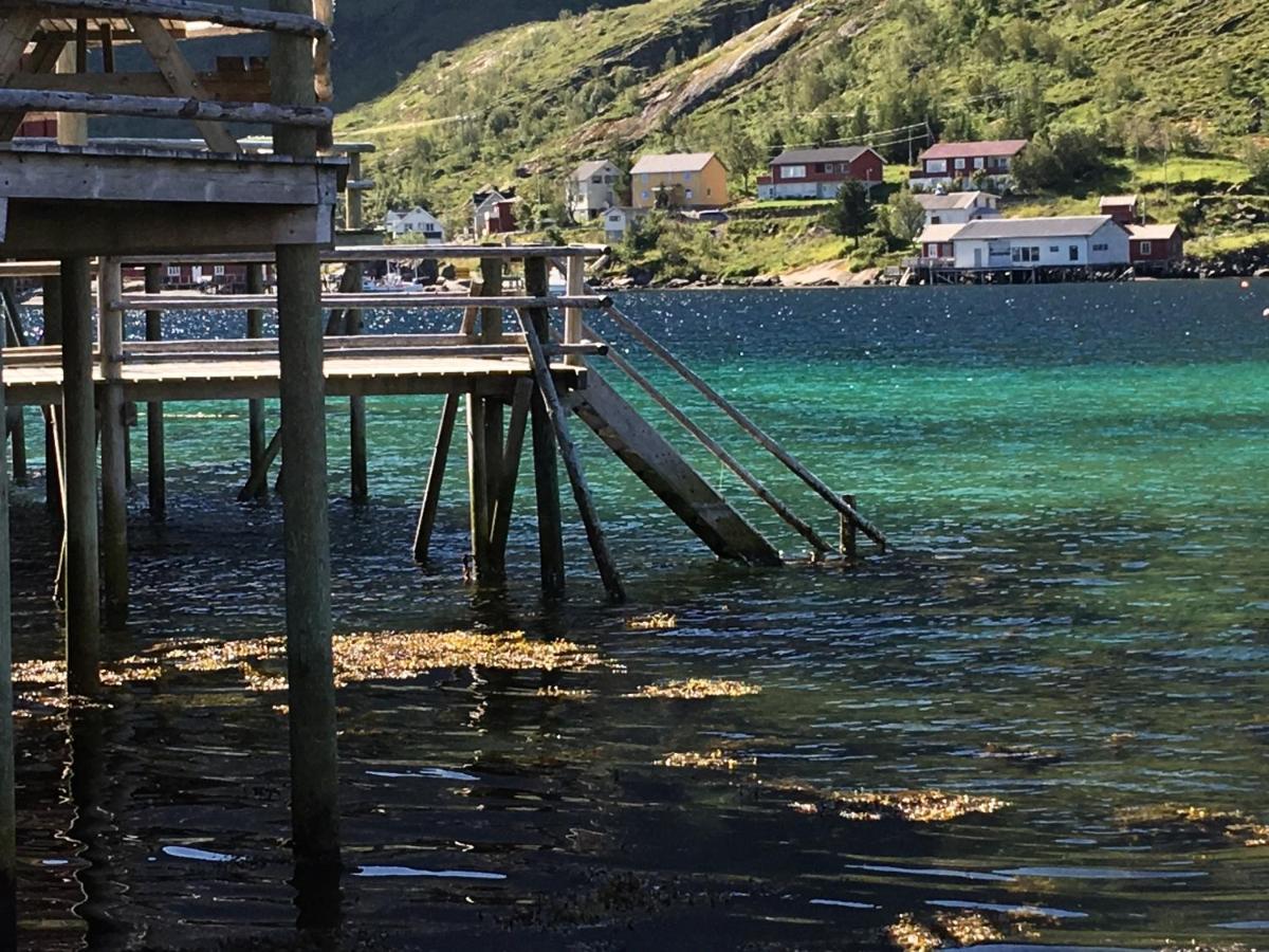 Lofoten Fjord Lodge Saupstad  Exterior foto