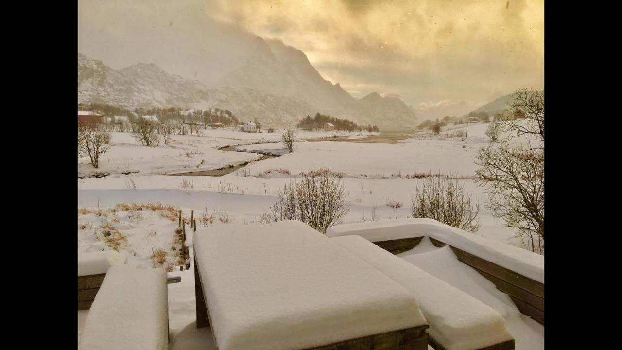 Lofoten Fjord Lodge Saupstad  Exterior foto